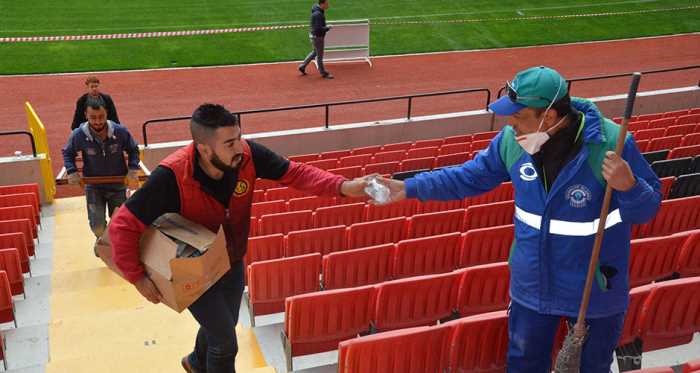 Yeni stadyumda Bandırma maçı hazırlıkları